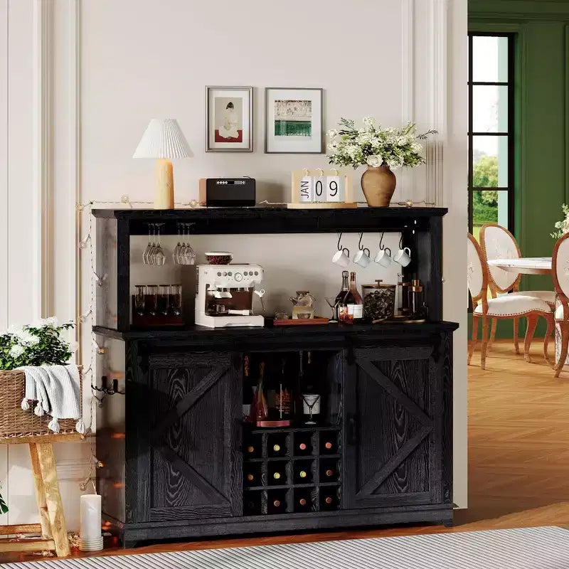 Mobile bar da caffè stile fattoria da 55" con luci - grande buffet con ante scorrevoli, portabottiglie, ripiani regolabili per cucina e sala da pranzo