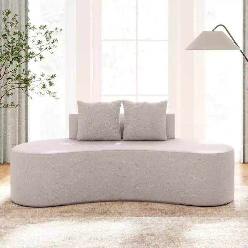 Sofá curvo tapizado con 2 cojines cómodos, respaldo bajo, beige/gris