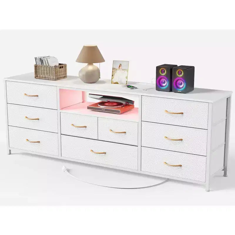 Witte 9-Laden Ladekast voor Slaapkamer, LED TV-standaard voor 75 inch TV met Oplaadstation en Stopcontacten, Stoffen Opbergkist, Mediaconsoletafel