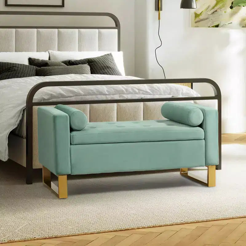 Panca Contenitore Larga Trapuntata con Due Cuscini Rotondi, Design Contemporaneo