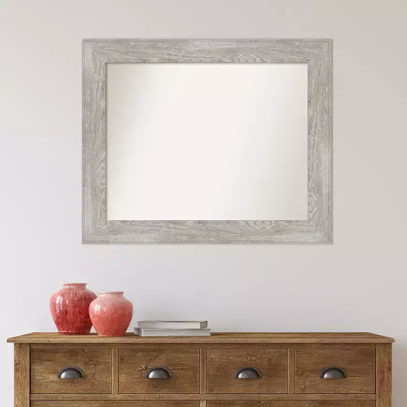 Miroir mural de salle de bain rustique gris sans biseau, cadre en bois vieilli 28x22 pouces